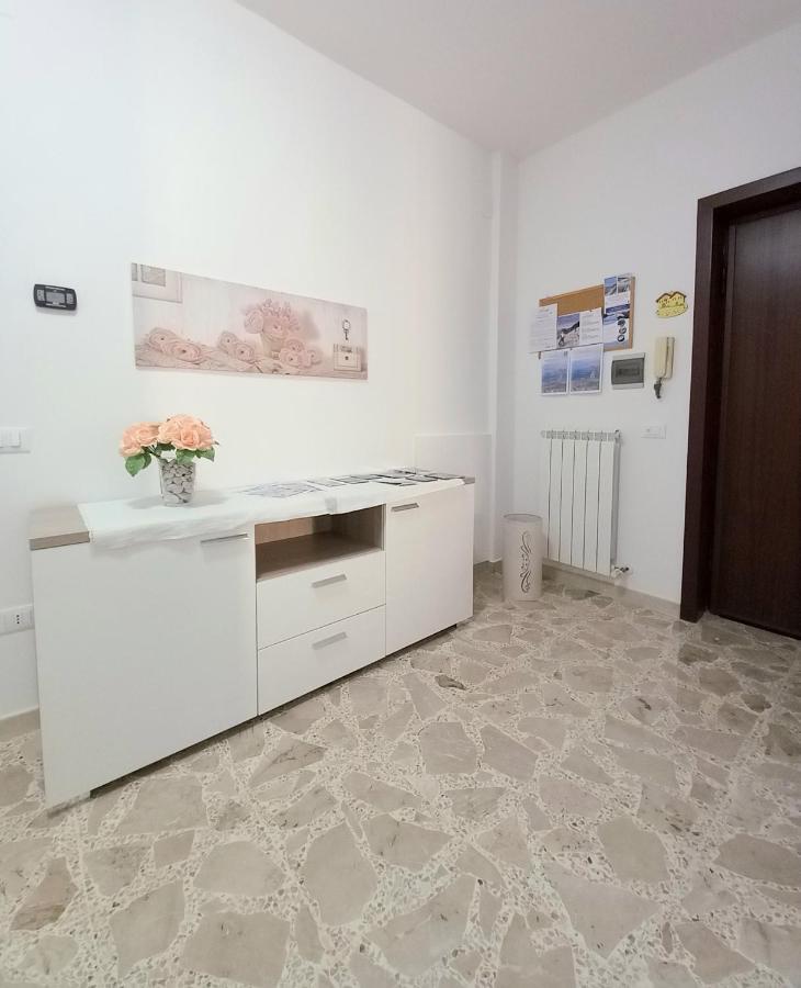 Le Rose Apartment 오르토나 외부 사진